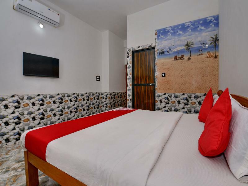 Oyo 10809 Hotel Tushar Inn Baga Kültér fotó