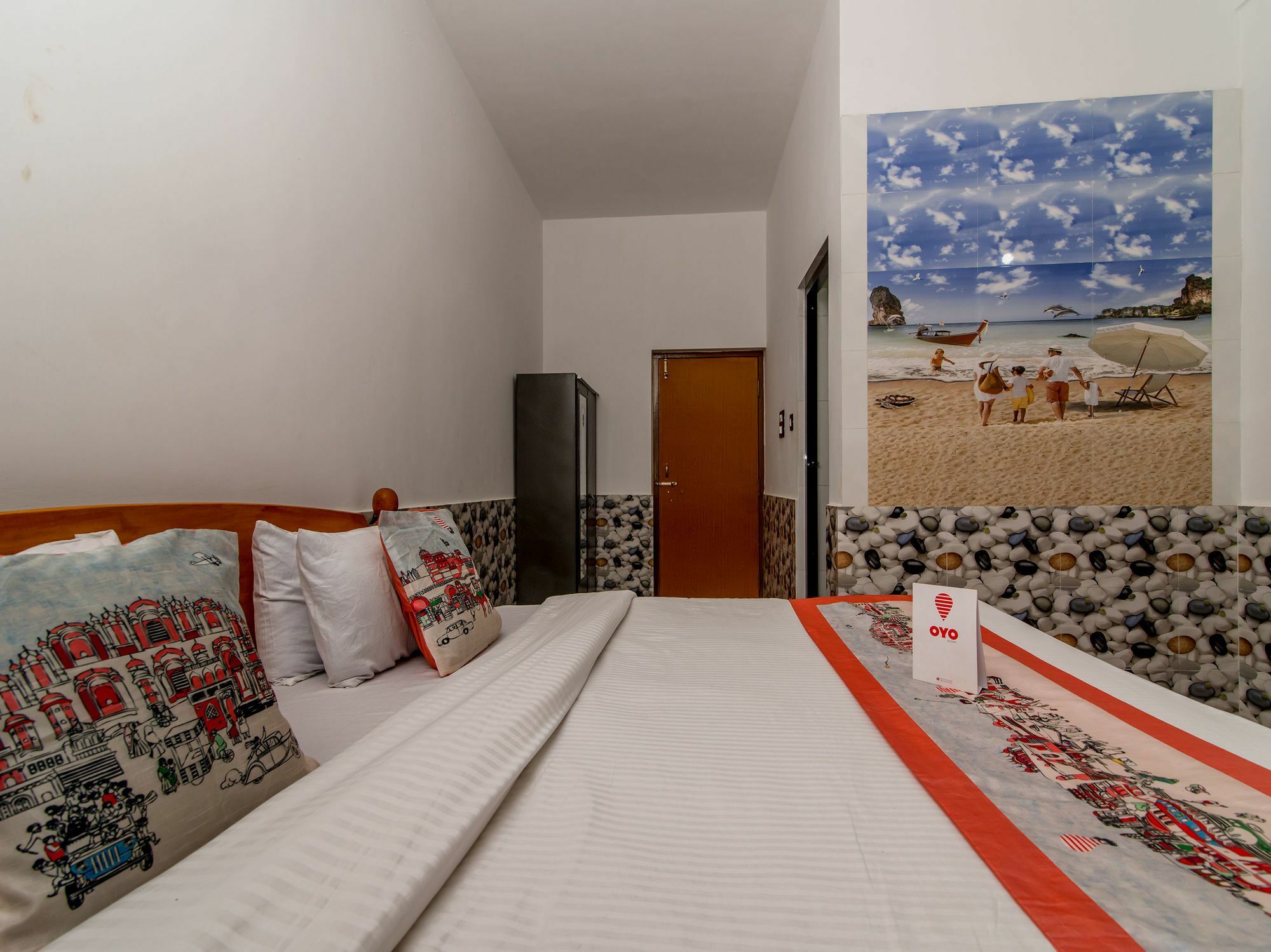 Oyo 10809 Hotel Tushar Inn Baga Kültér fotó